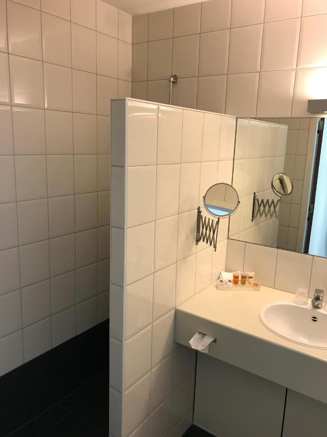 Hampshire Hotel - Avenarius Рюрло Экстерьер фото